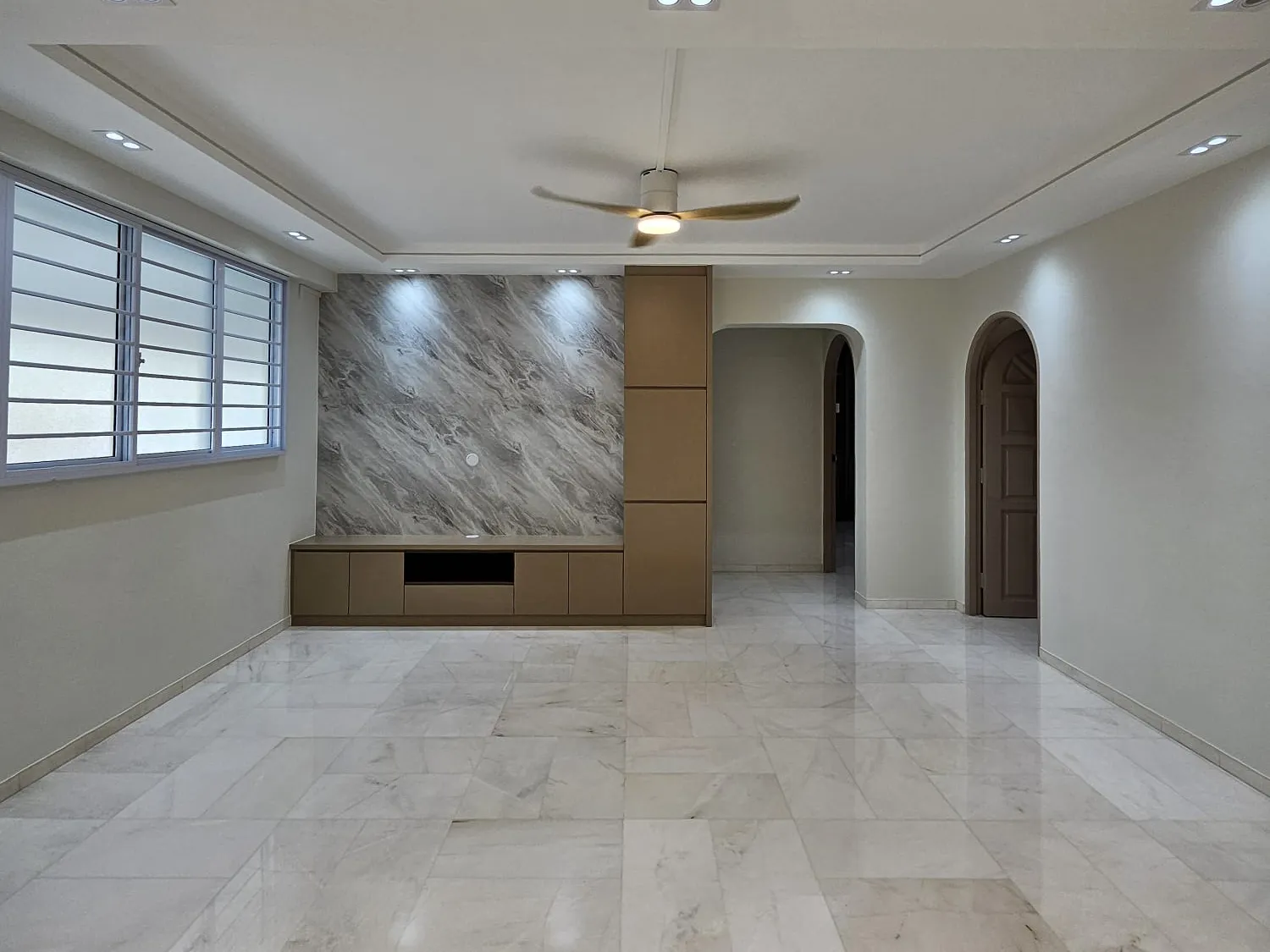 Living room with an archway